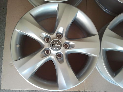 1er OPEL ASTRA J ORIGINAL ALUFELGEN 5x115 COSMO.JPG