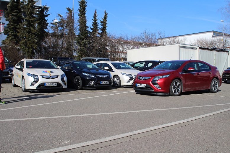 CU Weiß-Schwarz-Weiß-Rot