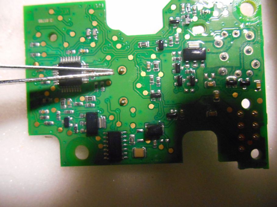 Pins unverlötet.JPG